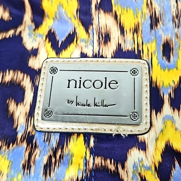 Nicole Miller Multicolor Handbag - Picture 2 of 8